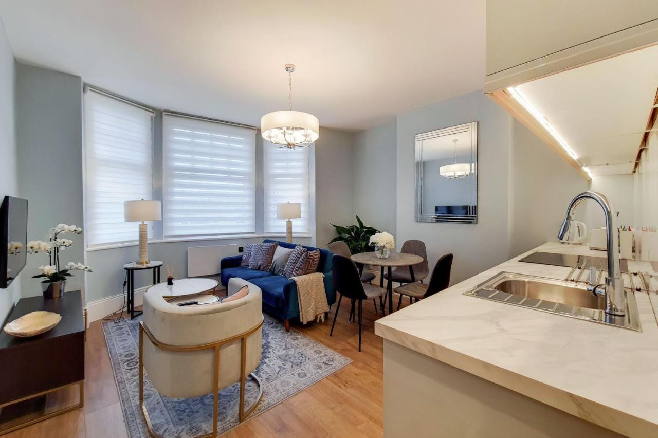 Luxury Art Deco, 2 Bedroom Flat Londen Buitenkant foto